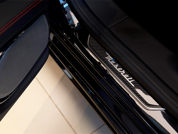 وصول مازيراتي كواتروبورتيه GTS بنسخة نريسيمو الى دولة الإمارات